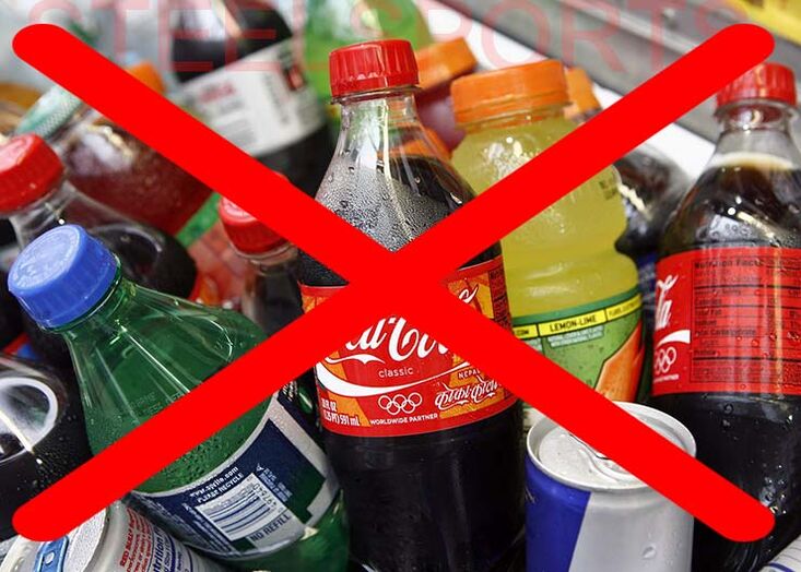Quando si perde peso in una settimana, le bevande gassate dovrebbero essere escluse dalla dieta